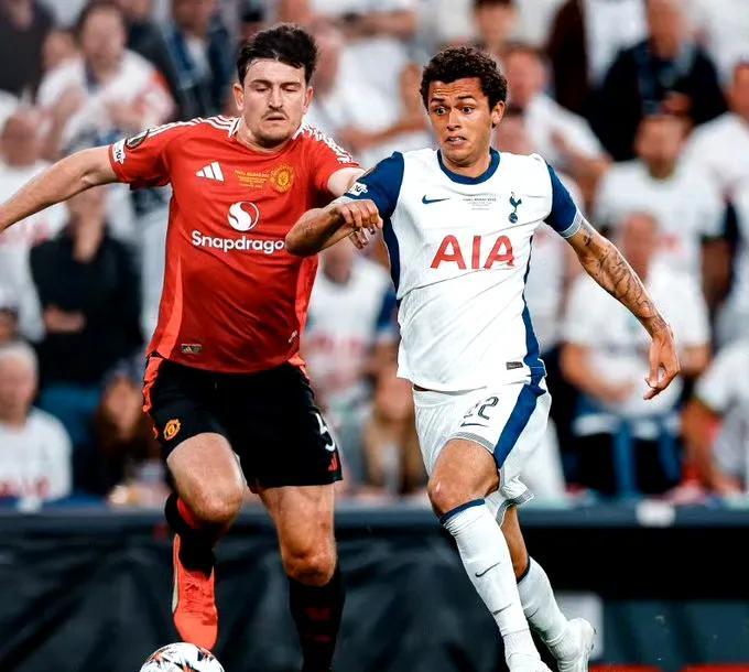 莎拉波娃连续五场比赛得分超过出色防守,曼联不断突破!再创辉煌时刻(莎拉波娃德约科维奇) 莎拉波娃连续五场比赛得分超过出色防守,曼联不断突破!再创辉煌时刻(莎拉波娃德约科维奇)